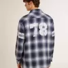 Camisa azul de cuadros 3D para hombre con estampado en la espalda Camisa azul de cuadros 3D para hombre con estampado en la espalda