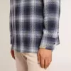 Camisa azul de cuadros 3D para hombre con estampado en la espalda Camisa azul de cuadros 3D para hombre con estampado en la espalda