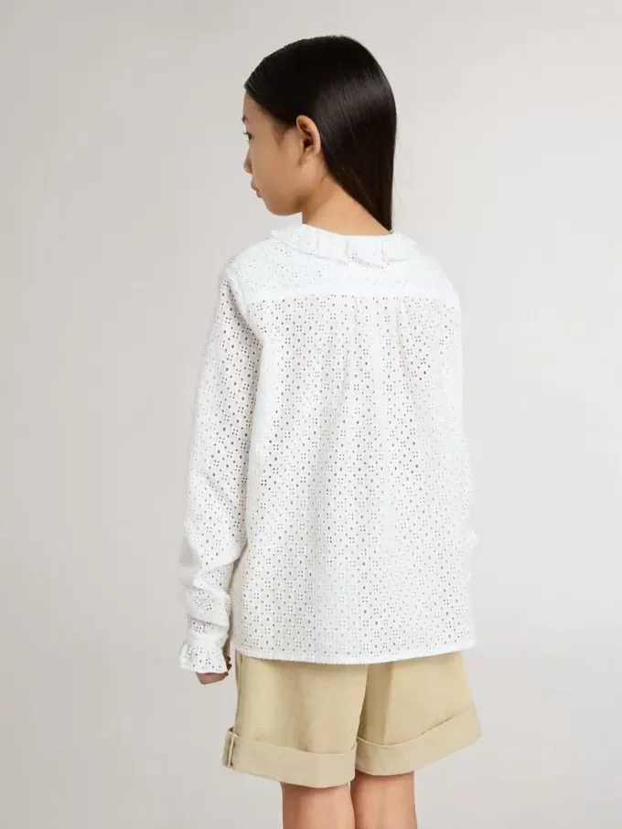 Camisa blanca de algodón con bordado inglés para niña