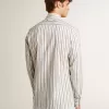 Camisa blanca de algodón para hombre con finas rayas burdeos Camisa blanca de algodón para hombre con finas rayas burdeos