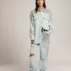 Camisa boyfriend blanqueada para mujer con cristales cabujones Camisa boyfriend blanqueada para mujer con cristales cabujones