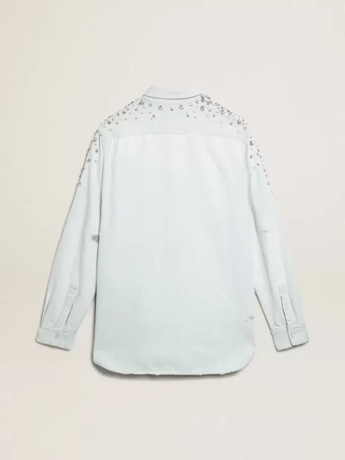 Camisa boyfriend blanqueada para mujer con cristales cabujones Camisa boyfriend blanqueada para mujer con cristales cabujones