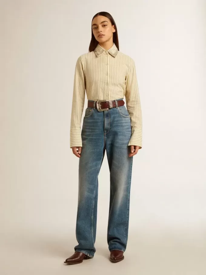 Camisa crudo con rayas y cristales bordados Camisa crudo con rayas y cristales bordados