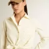 Camisa de algodón color crema para mujer con bordado floral Camisa de algodón color crema para mujer con bordado floral