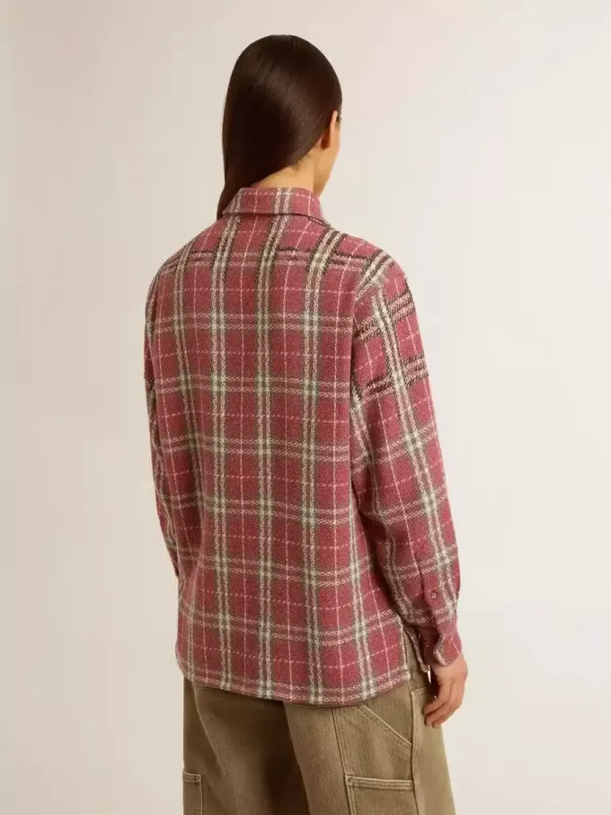 Camisa de mujer con bordado a cuadros rosa, arena y gris Camisa de mujer con bordado a cuadros rosa, arena y gris