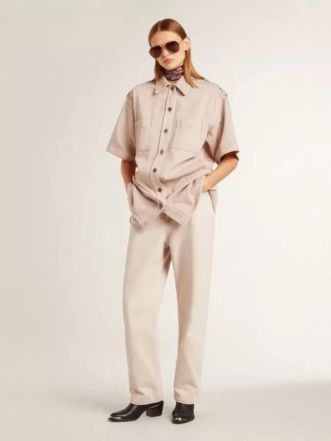 Camisa vaquera oversize para mujer teñida en rosa Camisa vaquera oversize para mujer teñida en rosa