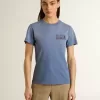 Camiseta azul claro descolorida para mujer con estampado en el pecho Camiseta azul claro descolorida para mujer con estampado en el pecho