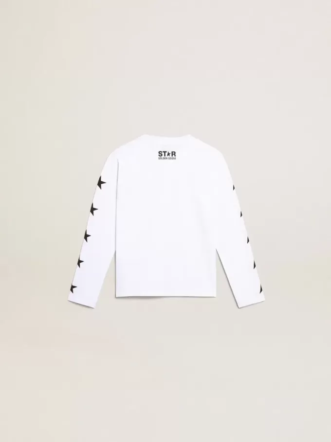 Camiseta blanca de manga larga con estrellas negras en contraste