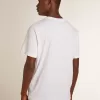 Camiseta blanca para hombre con estrella azul oscuro en la parte delantera Camiseta blanca para hombre con estrella azul oscuro en la parte delantera