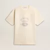 Camiseta de algodón para hombre en blanco vintage con borde sin rematar en la parte delantera. Camiseta de algodón para hombre en blanco vintage con borde sin rematar en la parte delantera.