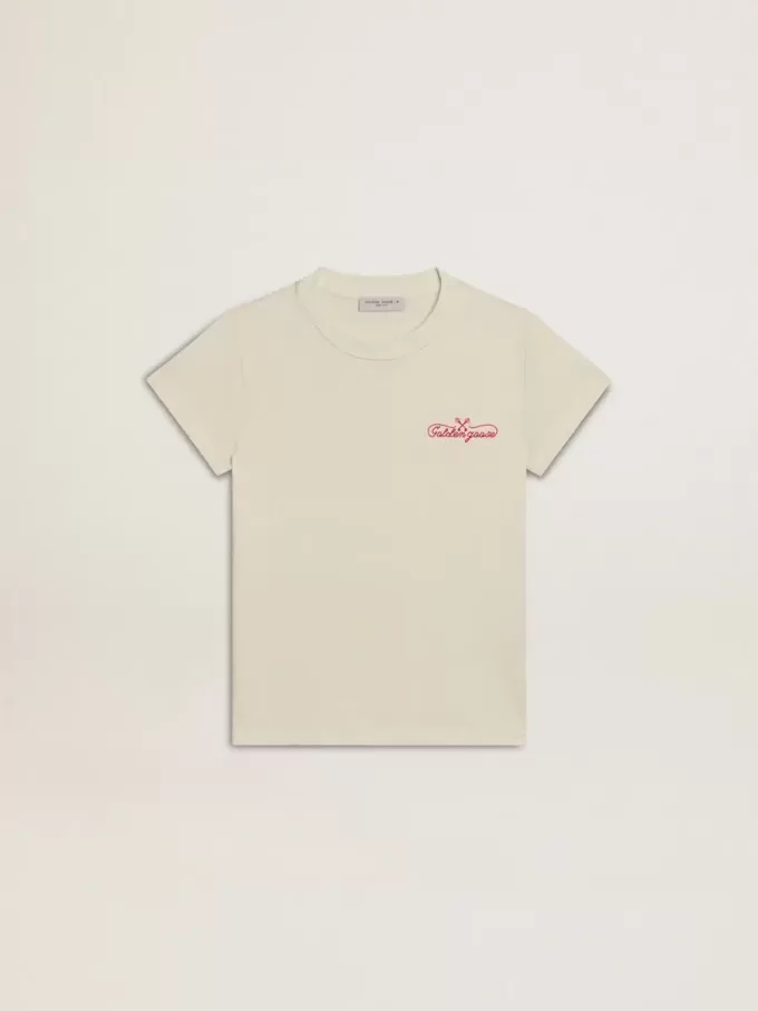 Camiseta de algodón para niña en blanco desgastado con bordado rojo en el pecho Camiseta de algodón para niña en blanco desgastado con bordado rojo en el pecho