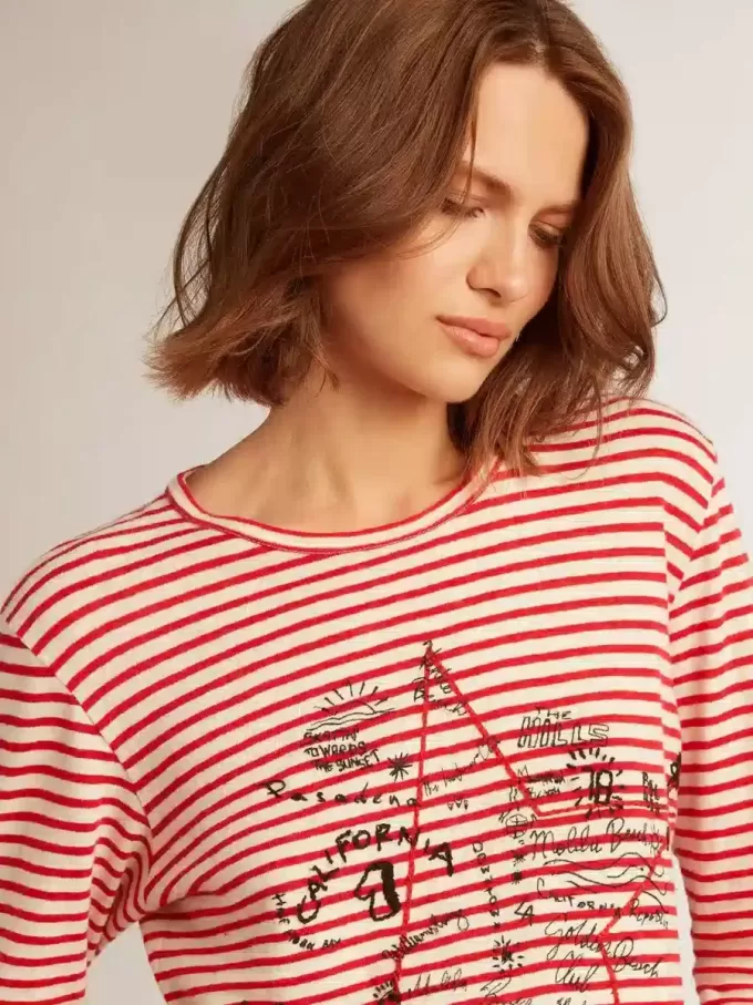 Camiseta de mujer con rayas blancas y rojas y bordado en la parte delantera Camiseta de mujer con rayas blancas y rojas y bordado en la parte delantera