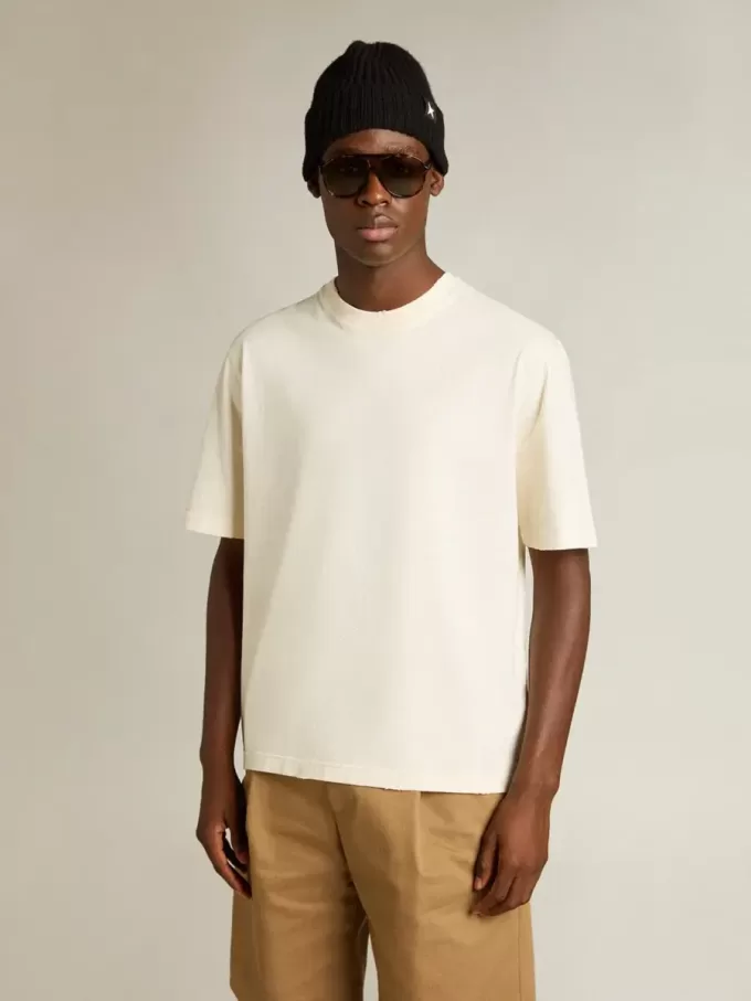 Camiseta en blanco envejecido con logotipo invertido en la espalda – Jersey Capsule Camiseta en blanco envejecido con logotipo invertido en la espalda – Jersey Capsule