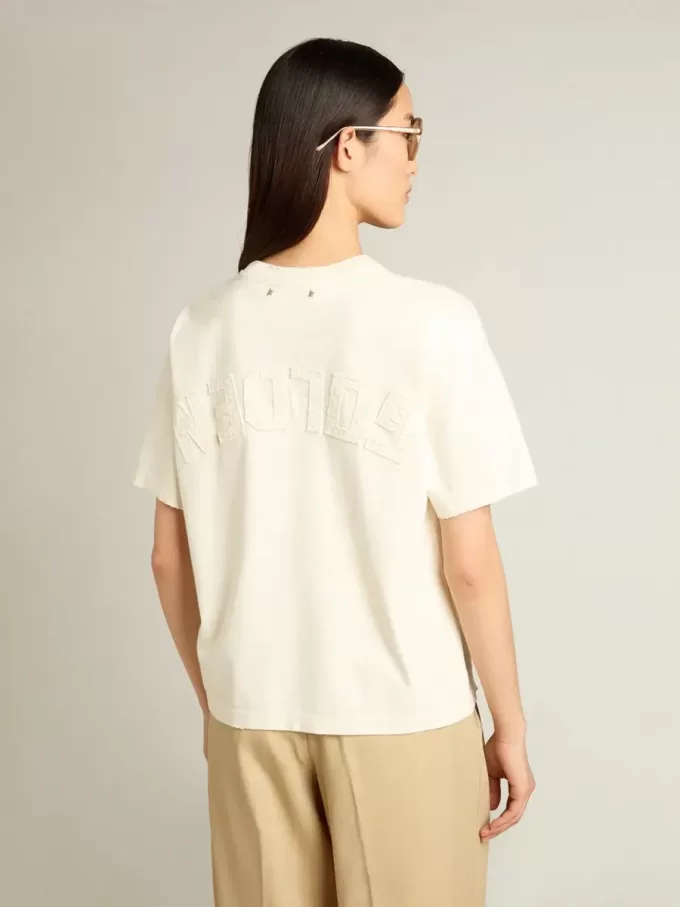 Camiseta en blanco envejecido con logotipo invertido en la espalda – Jersey Capsule Camiseta en blanco envejecido con logotipo invertido en la espalda – Jersey Capsule