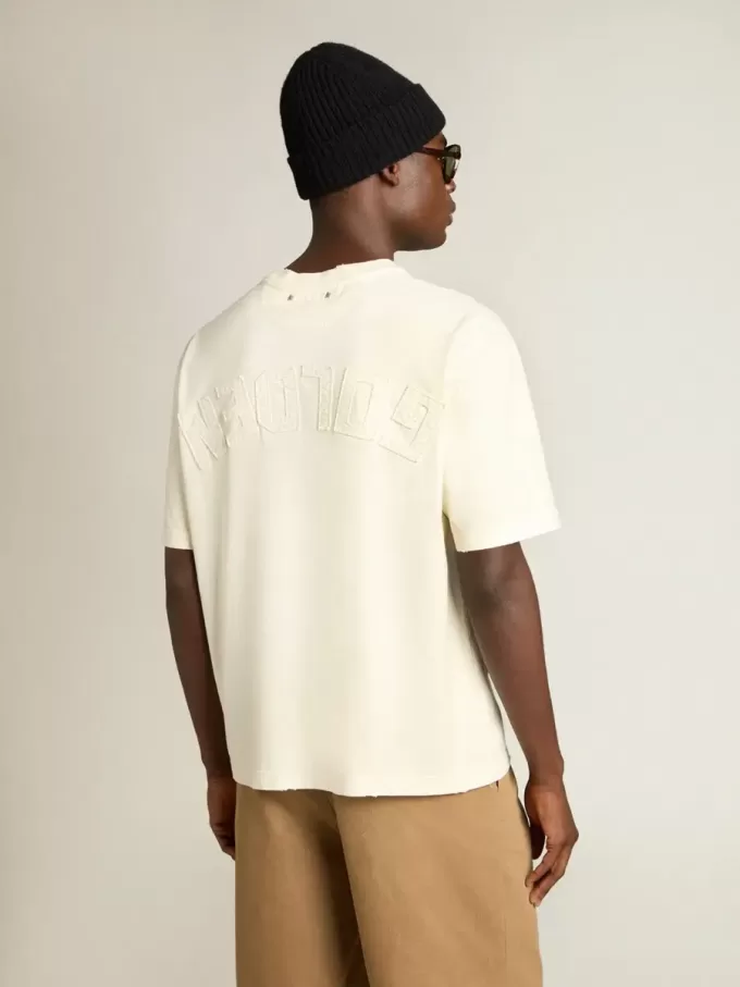 Camiseta en blanco envejecido con logotipo invertido en la espalda – Jersey Capsule Camiseta en blanco envejecido con logotipo invertido en la espalda – Jersey Capsule