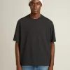 Camiseta en negro lavado con logotipo invertido en la espalda – Jersey Capsule Camiseta en negro lavado con logotipo invertido en la espalda – Jersey Capsule