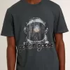 Camiseta negra con estampado multicolor Camiseta negra con estampado multicolor