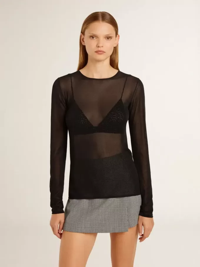 Camiseta negra de cuello redondo para mujer Camiseta negra de cuello redondo para mujer