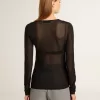 Camiseta negra de cuello redondo para mujer Camiseta negra de cuello redondo para mujer
