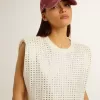 Camiseta sin mangas blanca envejecida adornada con cristales Camiseta sin mangas blanca envejecida adornada con cristales