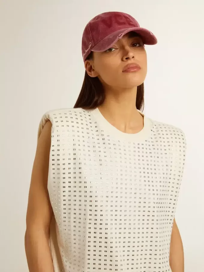 Camiseta sin mangas blanca envejecida adornada con cristales Camiseta sin mangas blanca envejecida adornada con cristales