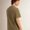 Camiseta de algodón para hombre en blanco envejecido con estampado en el corazón Camiseta de algodón para hombre en blanco envejecido con estampado en el corazón