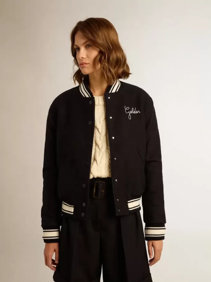 Cazadora bomber para mujer en lana azul oscuro con detalles en blanco Cazadora bomber para mujer en lana azul oscuro con detalles en blanco