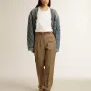 Chaqueta acolchada azul para mujer en denim de algodón con acabado desgastado Chaqueta acolchada azul para mujer en denim de algodón con acabado desgastado