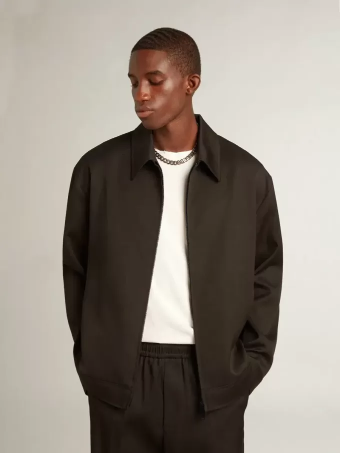 Chaqueta con cremallera para hombre en gabardina de lana negra Chaqueta con cremallera para hombre en gabardina de lana negra