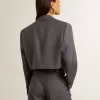 Chaqueta corta de mujer de lana azul claro con botonadura sencilla Chaqueta corta de mujer de lana azul claro con botonadura sencilla