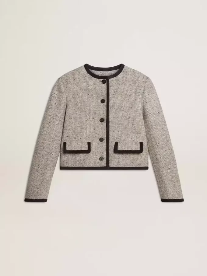 Chaqueta de lana y seda gris para mujer con ribete de ante negro Chaqueta de lana y seda gris para mujer con ribete de ante negro