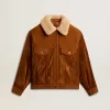 Chaqueta de mujer en piel serrada color tabaco con cuello de borreguillo Chaqueta de mujer en piel serrada color tabaco con cuello de borreguillo