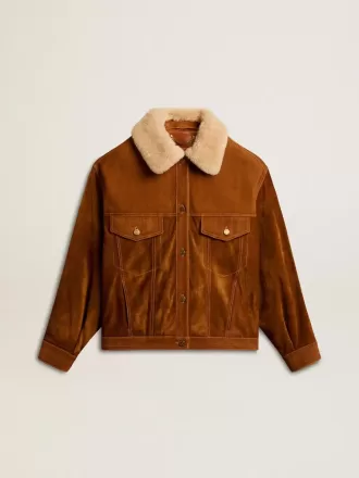 Chaqueta de mujer en piel serrada color tabaco con cuello de borreguillo