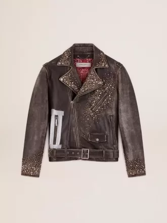 Chaqueta motera de cuero para hombre con tachuelas martilladas y cinta adhesiva Chaqueta motera de cuero para hombre con tachuelas martilladas y cinta adhesiva