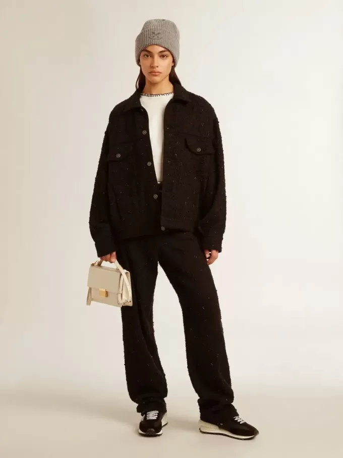 Chaqueta vaquera negra para mujer con bordados Chaqueta vaquera negra para mujer con bordados