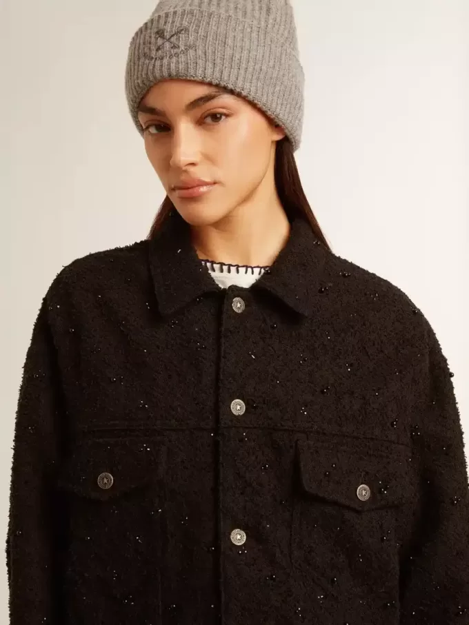 Chaqueta vaquera negra para mujer con bordados Chaqueta vaquera negra para mujer con bordados