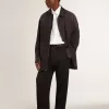 Chaqueta vaquera para hombre con detalles desgastados y cuello de cuero Chaqueta vaquera para hombre con detalles desgastados y cuello de cuero