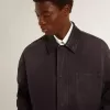 Chaqueta vaquera para hombre con detalles desgastados y cuello de cuero Chaqueta vaquera para hombre con detalles desgastados y cuello de cuero