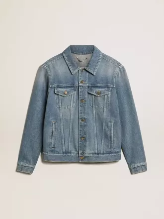 Chaqueta vaquera para hombre con lavado medio Chaqueta vaquera para hombre con lavado medio