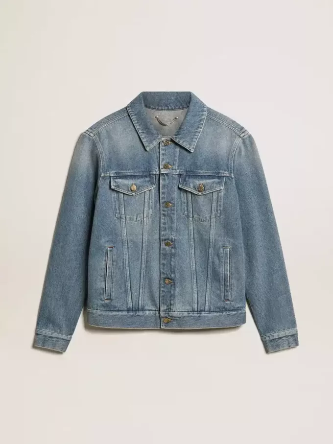 Chaqueta vaquera para hombre con lavado medio Chaqueta vaquera para hombre con lavado medio