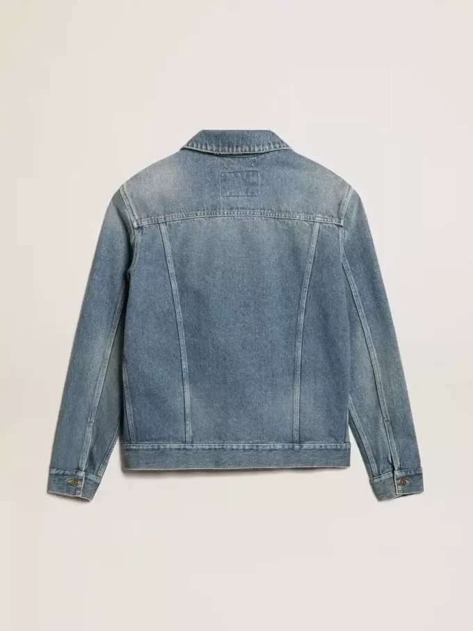 Chaqueta vaquera para hombre con lavado medio Chaqueta vaquera para hombre con lavado medio