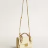 Bolso Venezia en piel acolchada color mantequilla con pañuelo de seda