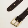 Cinturón negro para mujer en piel lavada con tachuelas doradas Cinturón negro para mujer en piel lavada con tachuelas doradas