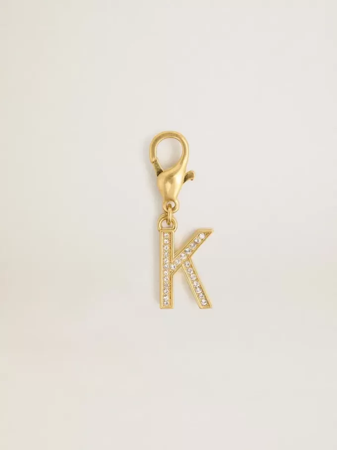 Colgante con la letra K en latón dorado con cristales Colgante con la letra K en latón dorado con cristales