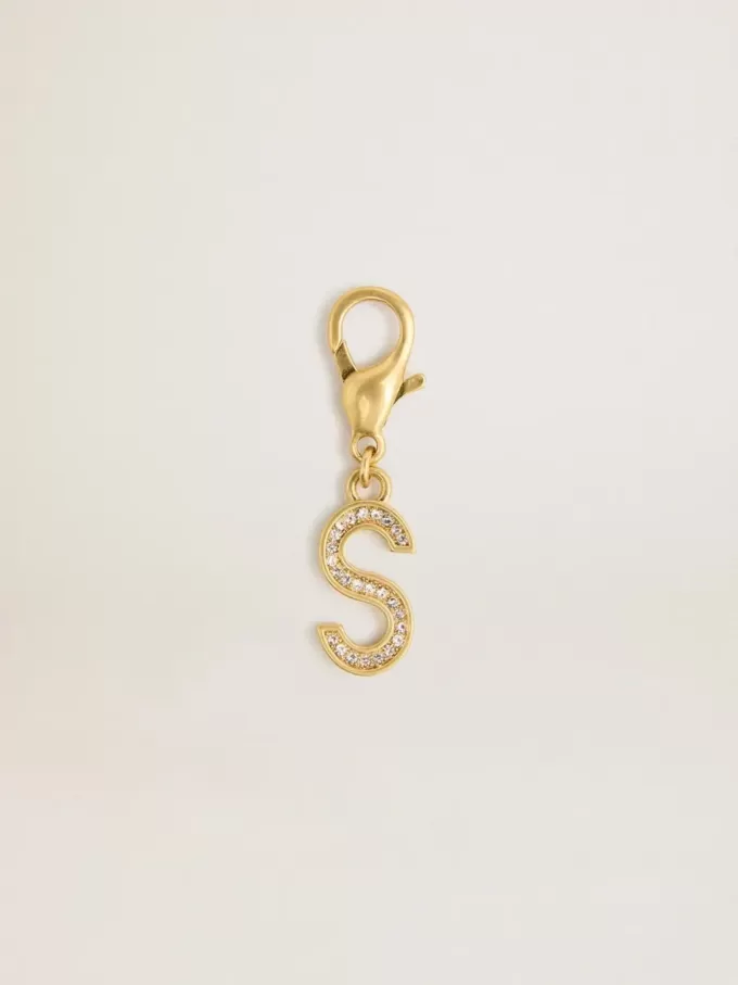 Colgante con letra S en latón dorado con cristales Colgante con letra S en latón dorado con cristales