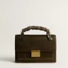 Colgante de tejido trenzado negro con cadena de latón Colgante de tejido trenzado negro con cadena de latón