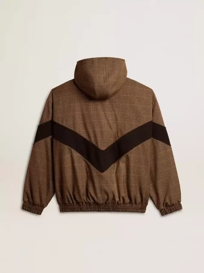 Cortavientos en beige y negro con estampado de pata de gallo Cortavientos en beige y negro con estampado de pata de gallo