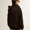 Cortavientos negro con múltiples bolsillos Cortavientos negro con múltiples bolsillos