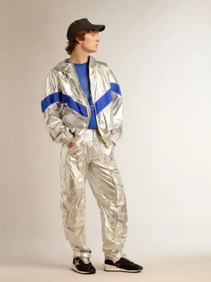 Cortavientos para hombre en tejido técnico plateado.