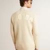 Cárdigan beige para hombre con las letras «Golden» en la espalda Cárdigan beige para hombre con las letras «Golden» en la espalda